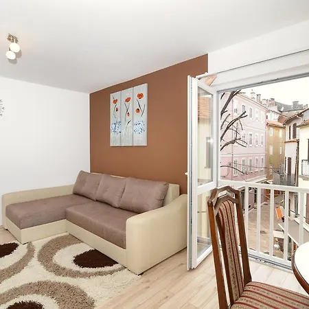 Orlovic Old Town Appartement *